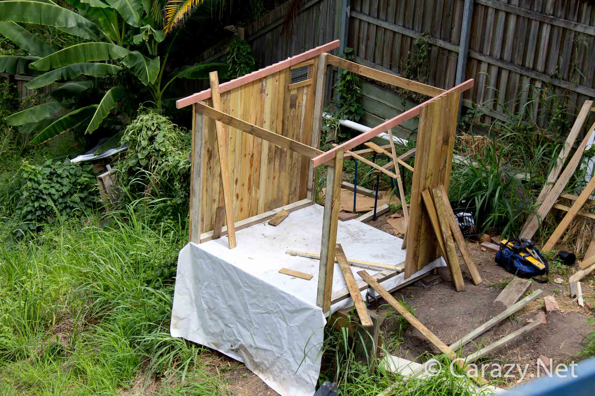 DIY Chicken coop build - Building the side walls