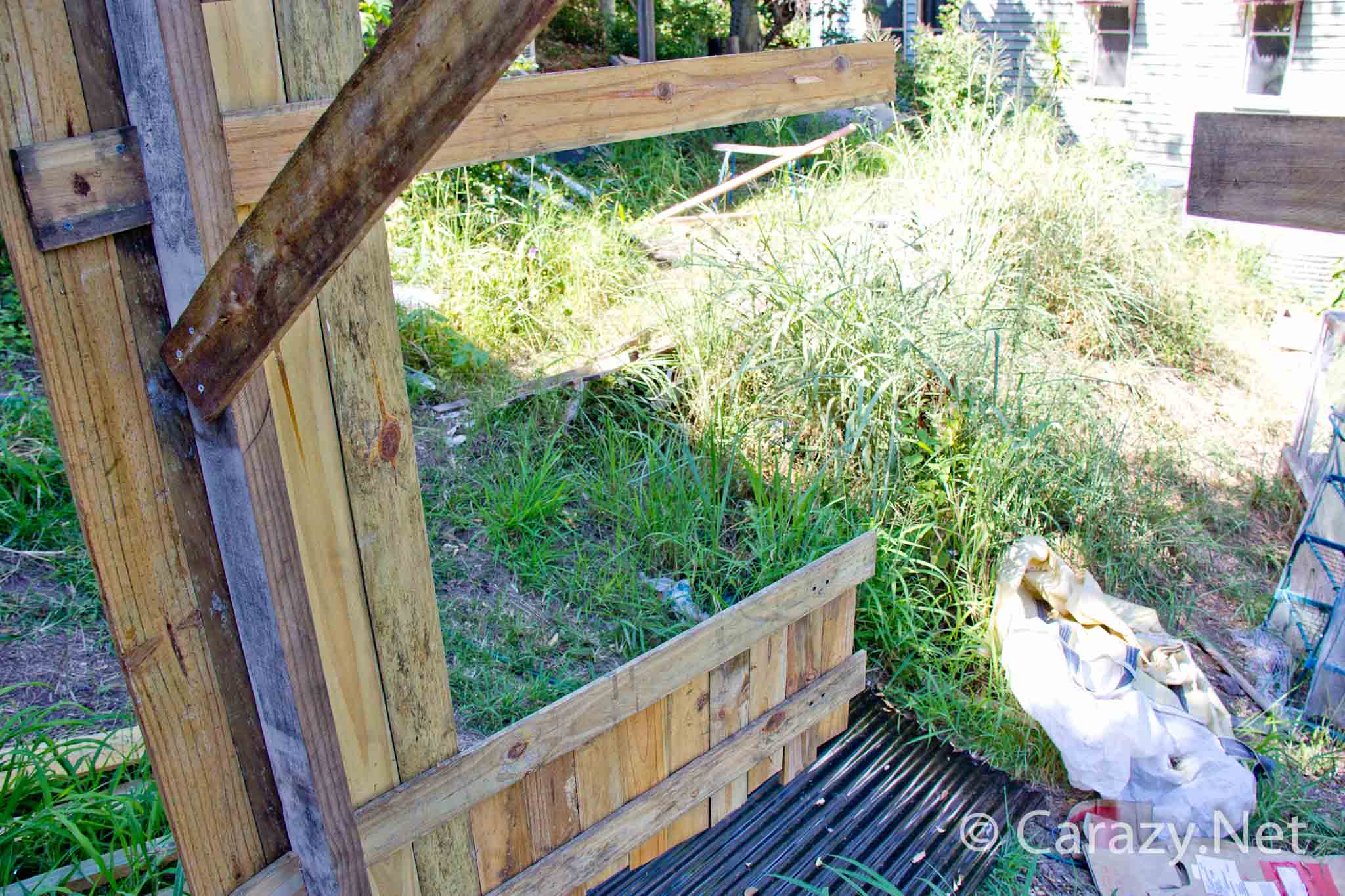 DIY Chicken coop build - Testing the doors
